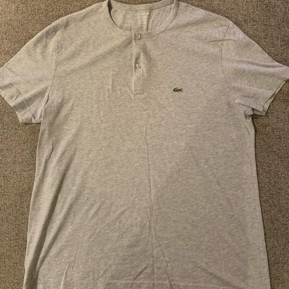 Men’s 5 Large Lacoste tshirt
